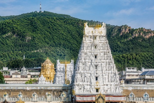 Andhra Pradesh VLTD installation coverage card highlighting Tirumala Temple.