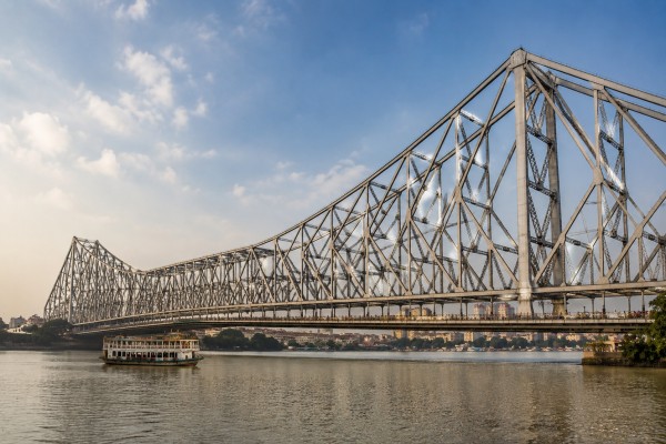 West Bengal VLTD installation coverage card highlighting Howrah Bridge.